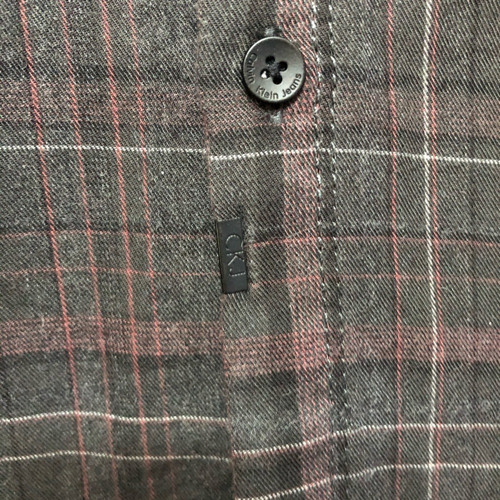 Calvin Klein Maroon/black Flannel Button Down L - Picture 5 of 6